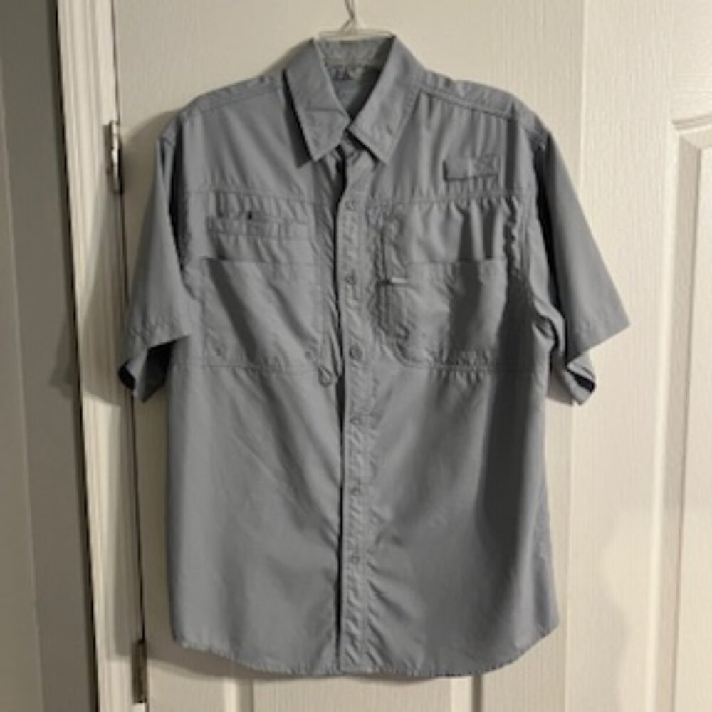 Reel Legends Saltwater II  Men's Button Down Shirt Medium Vented Short Sleeve